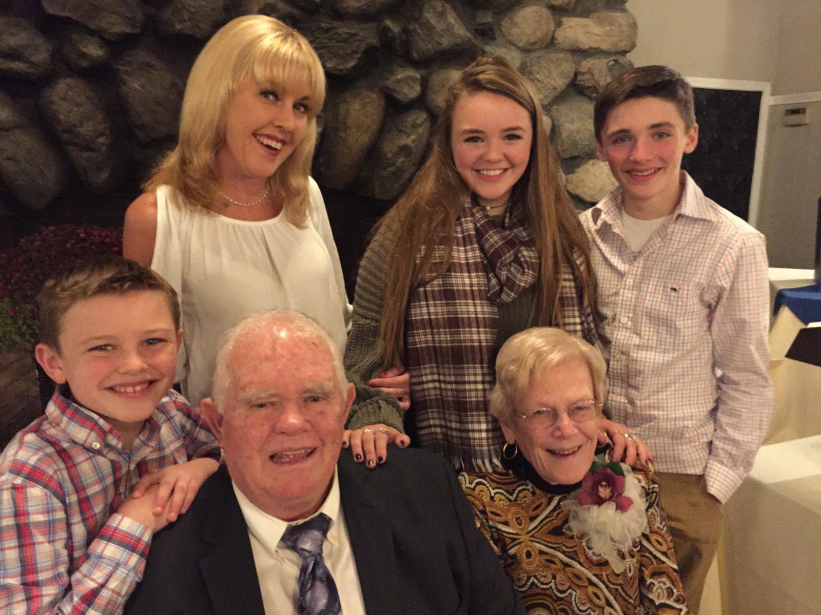 Paul Barkhouse, PGA with his wife Nancy & daughter Tracy and his grandchildren at Retirement Party